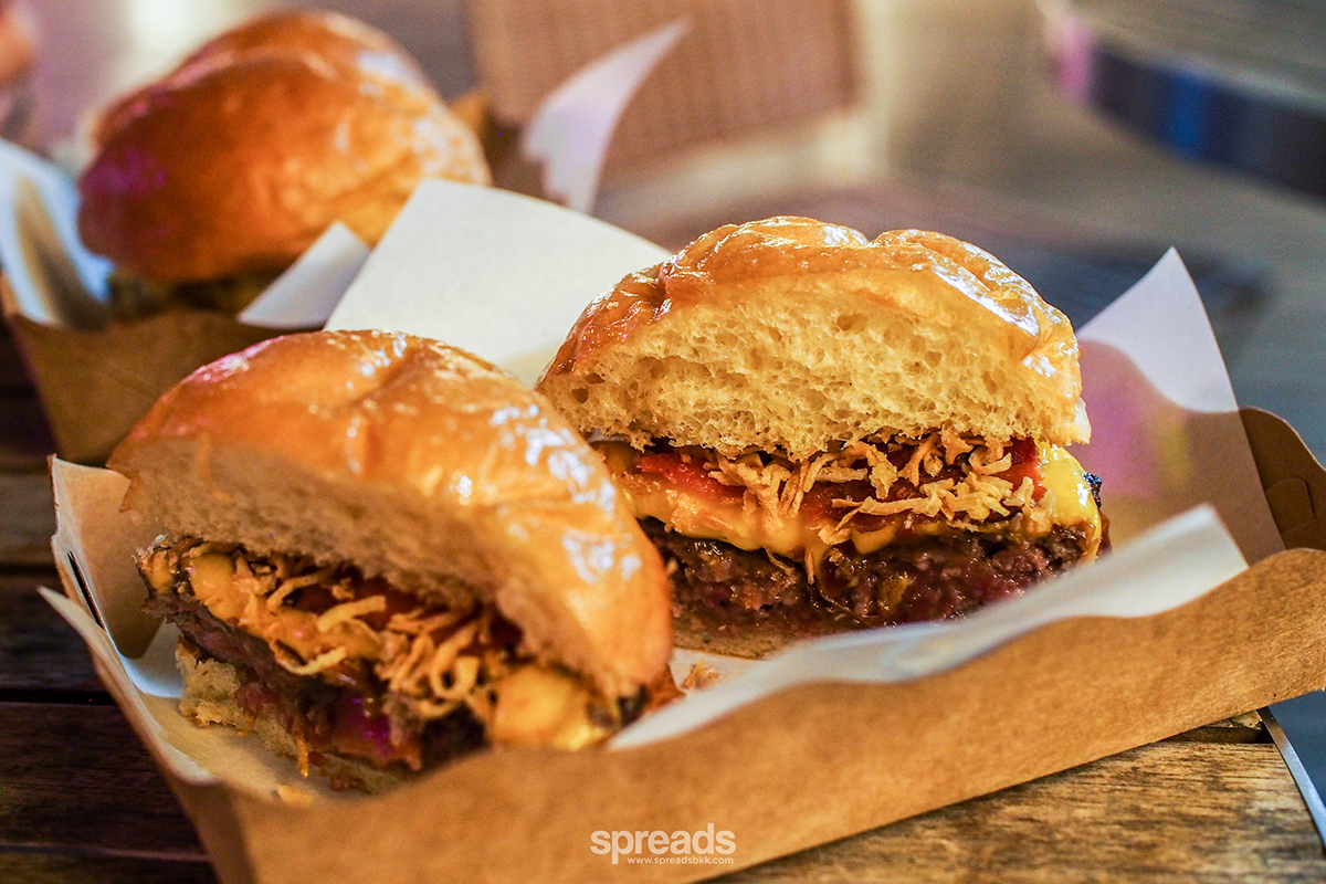 Bun Meat & Cheese by Homeburg เบอร์เกอร์เรียบง่ายที่อาศัยความเป๊ะเพื่อ